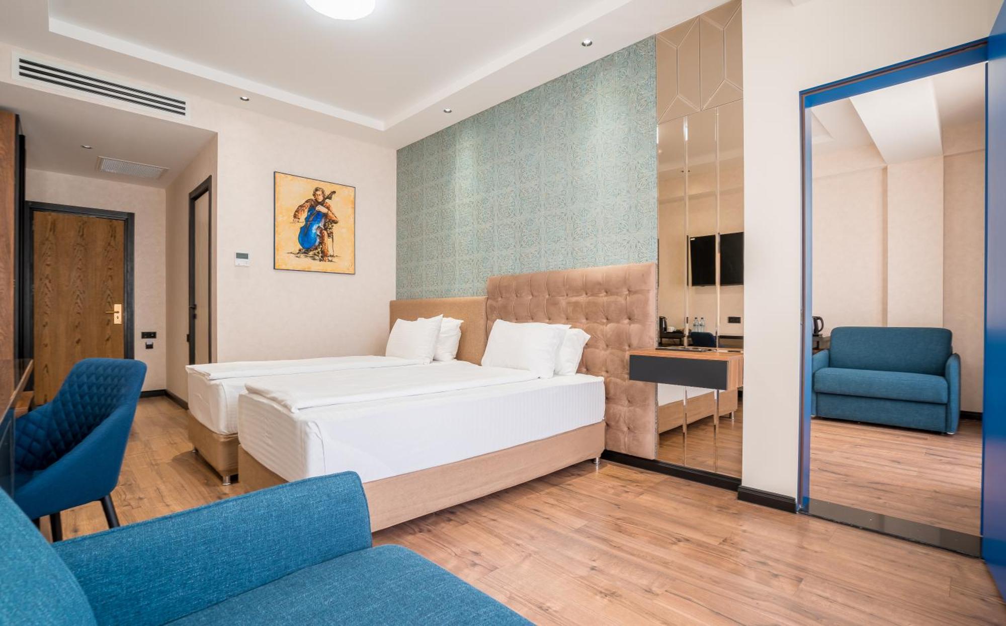Olympus Hotel By Umbrella Tbilisi Exterior foto