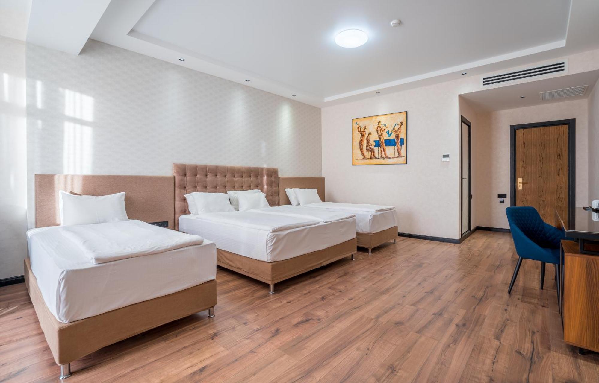 Olympus Hotel By Umbrella Tbilisi Exterior foto